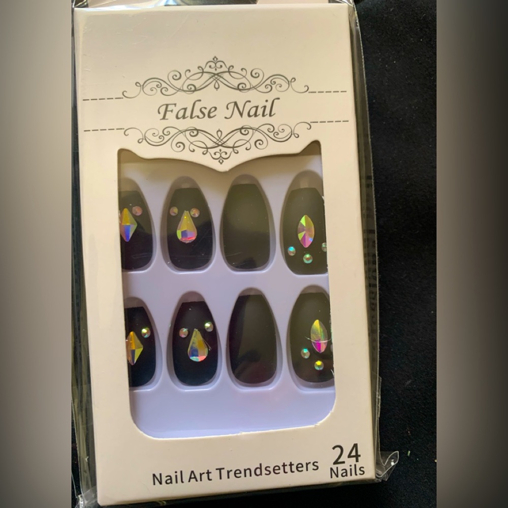 False nails